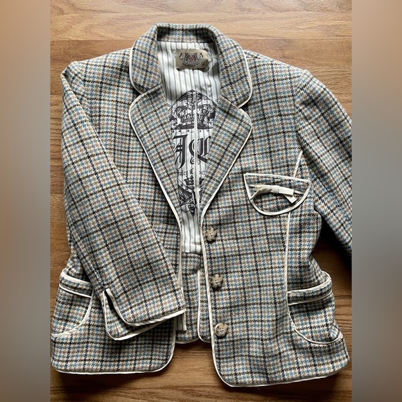 Juicy Couture Houndstooth Blazer. Size medium. Gently loved. - Picture 3 of 7
